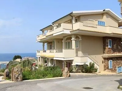 Marina House - Luxury Apartment, Sea View, Wi-Fi, Aircon - Key To Villas Castelsardo 0*,  Italy