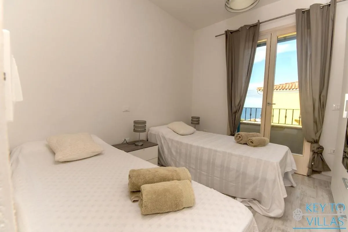 Marina House - Luxury Apartment, Sea View, Wi-Fi, Aircon - Key To Villas Castelsardo 0*,  Italy