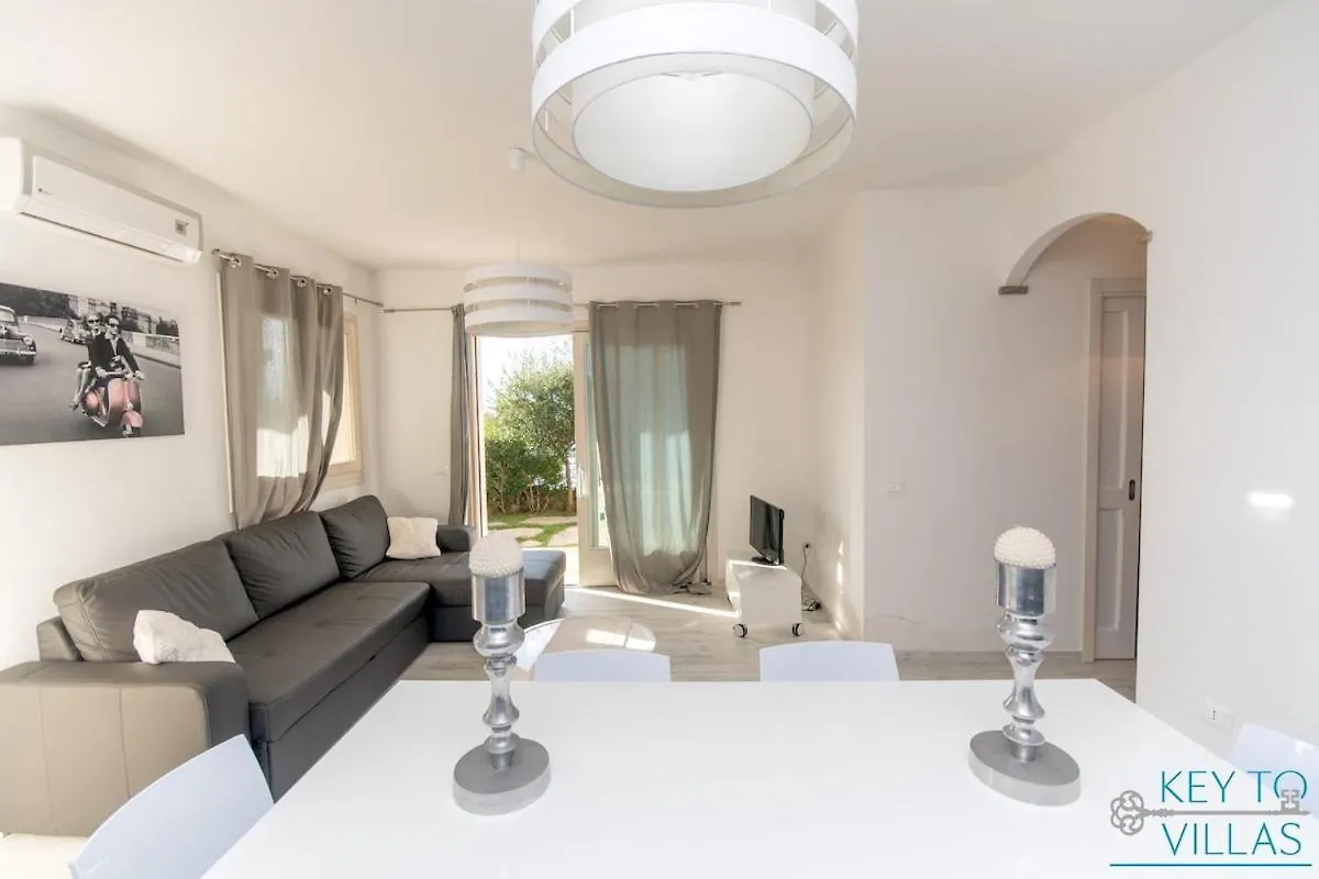 Marina House - Luxury Apartment, Sea View, Wi-Fi, Aircon - Key To Villas Castelsardo