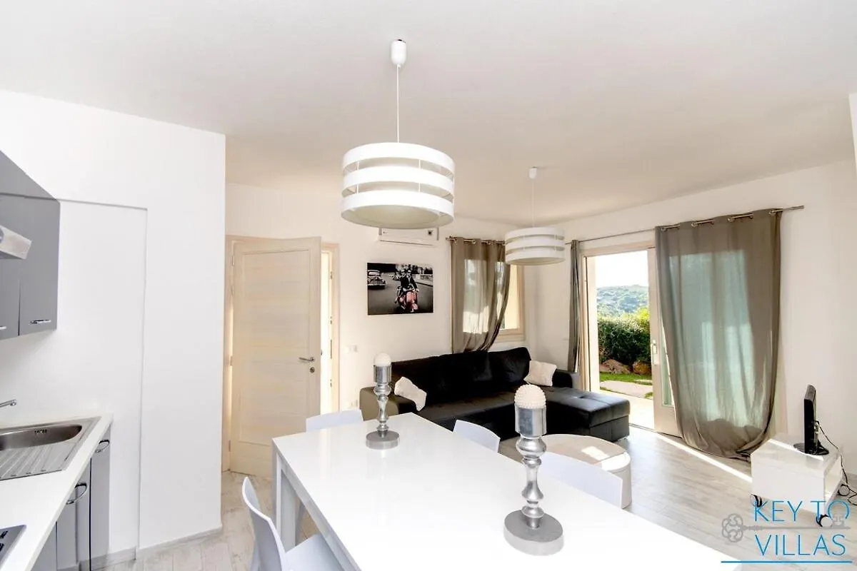 Apartment Marina House - Luxury Apartment, Sea View, Wi-Fi, Aircon - Key To Villas Castelsardo